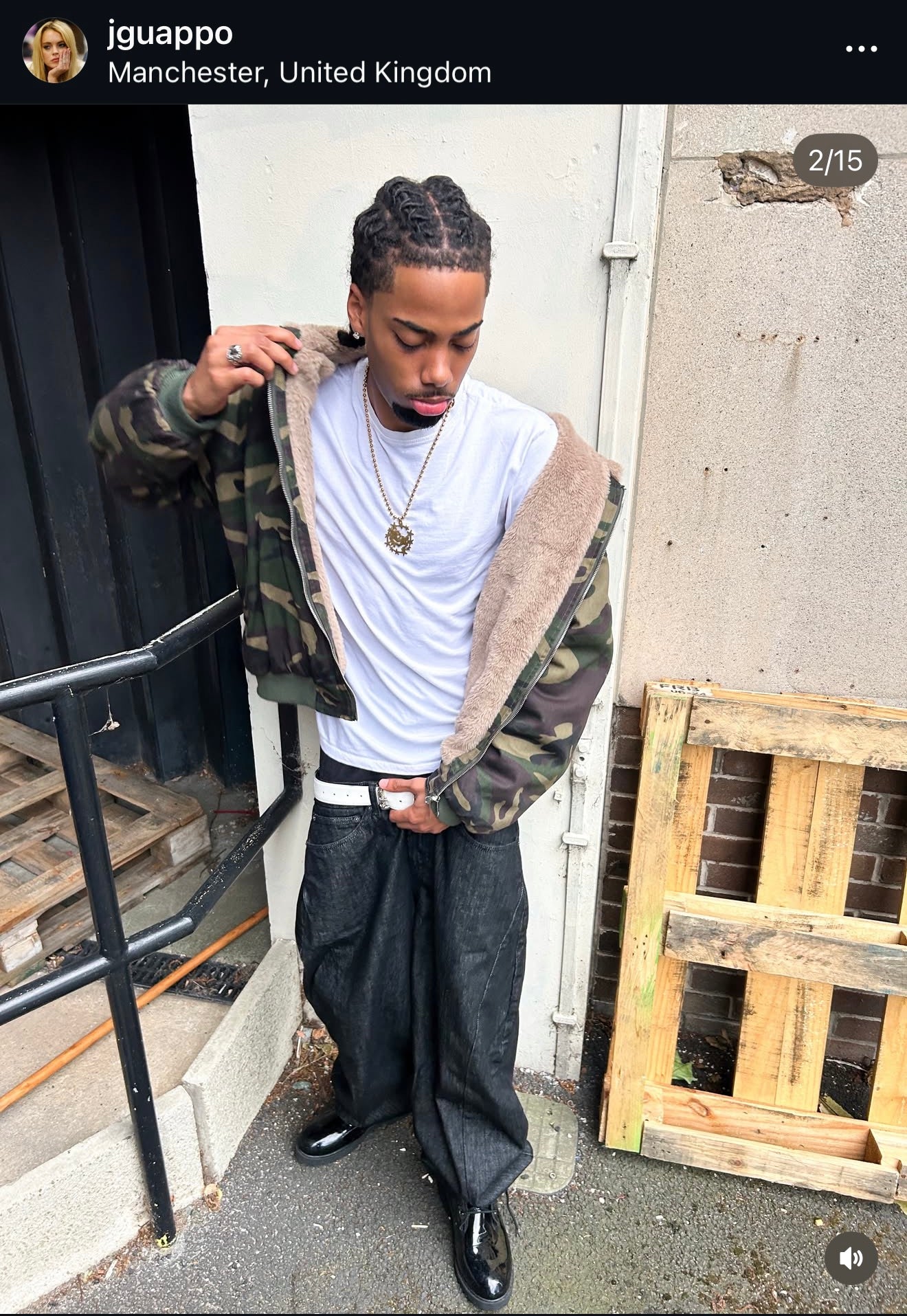 GOLD CHAIN