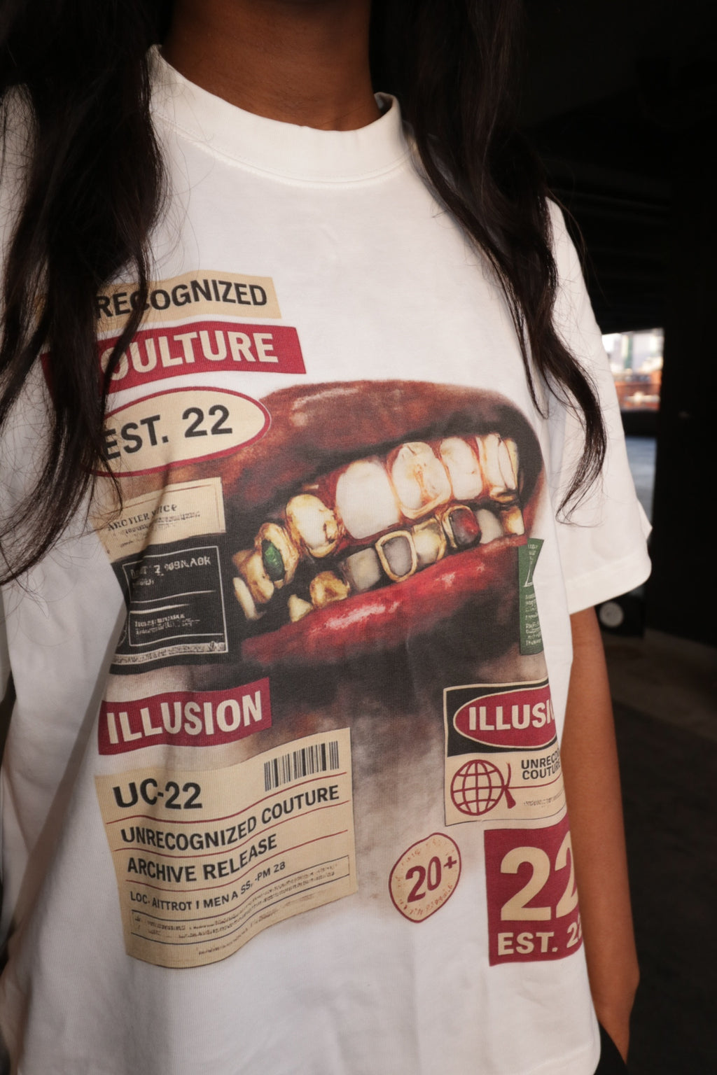 COUTURE - EST 22 WHITE Illusion T
