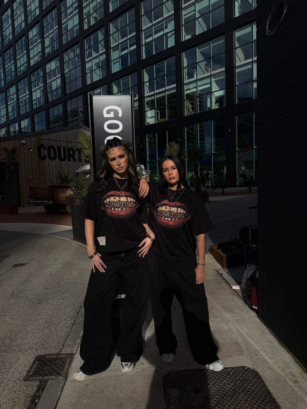 COULTURE - EST 22 BLACK Coulture Bite T